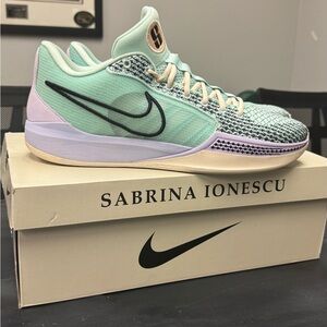 Nike Sabrina 1  - Mint
